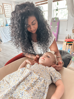 Chiropractor Orlando FL Scherina Alli Adjusting Toddler